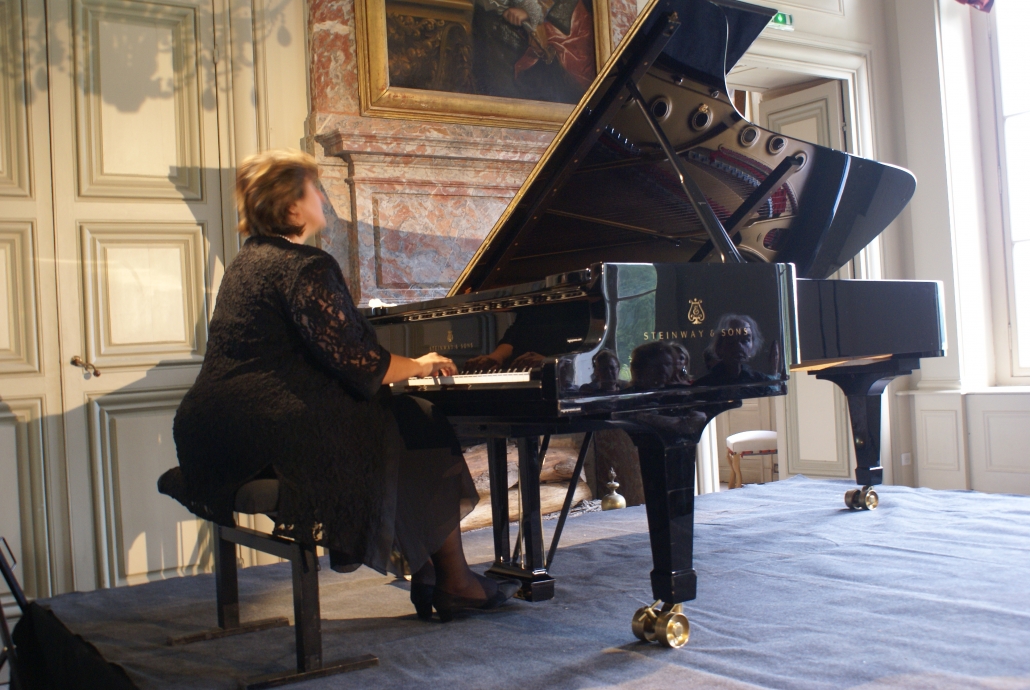 Il manque le son, dommage…